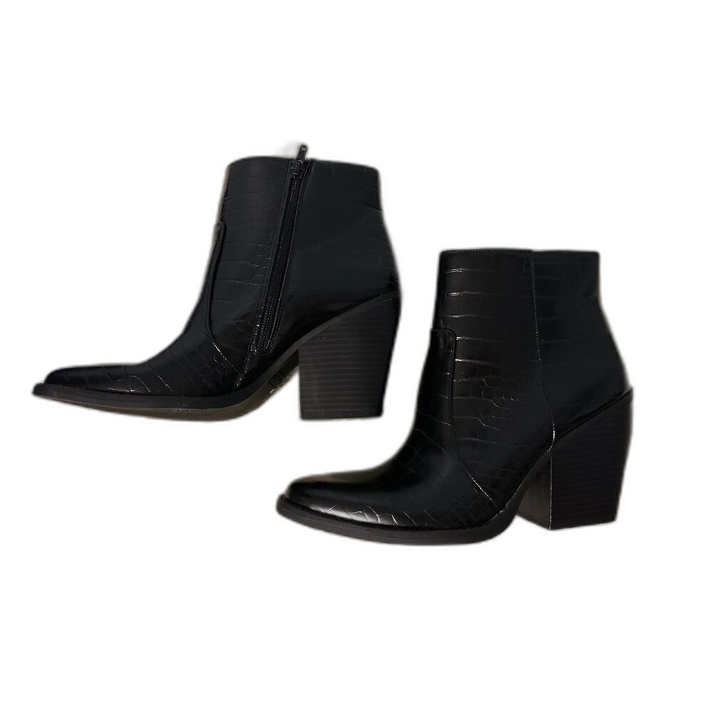 KICCK Madden Girl Black Ankle Boots Faux Leather - Picture 3 of 8
